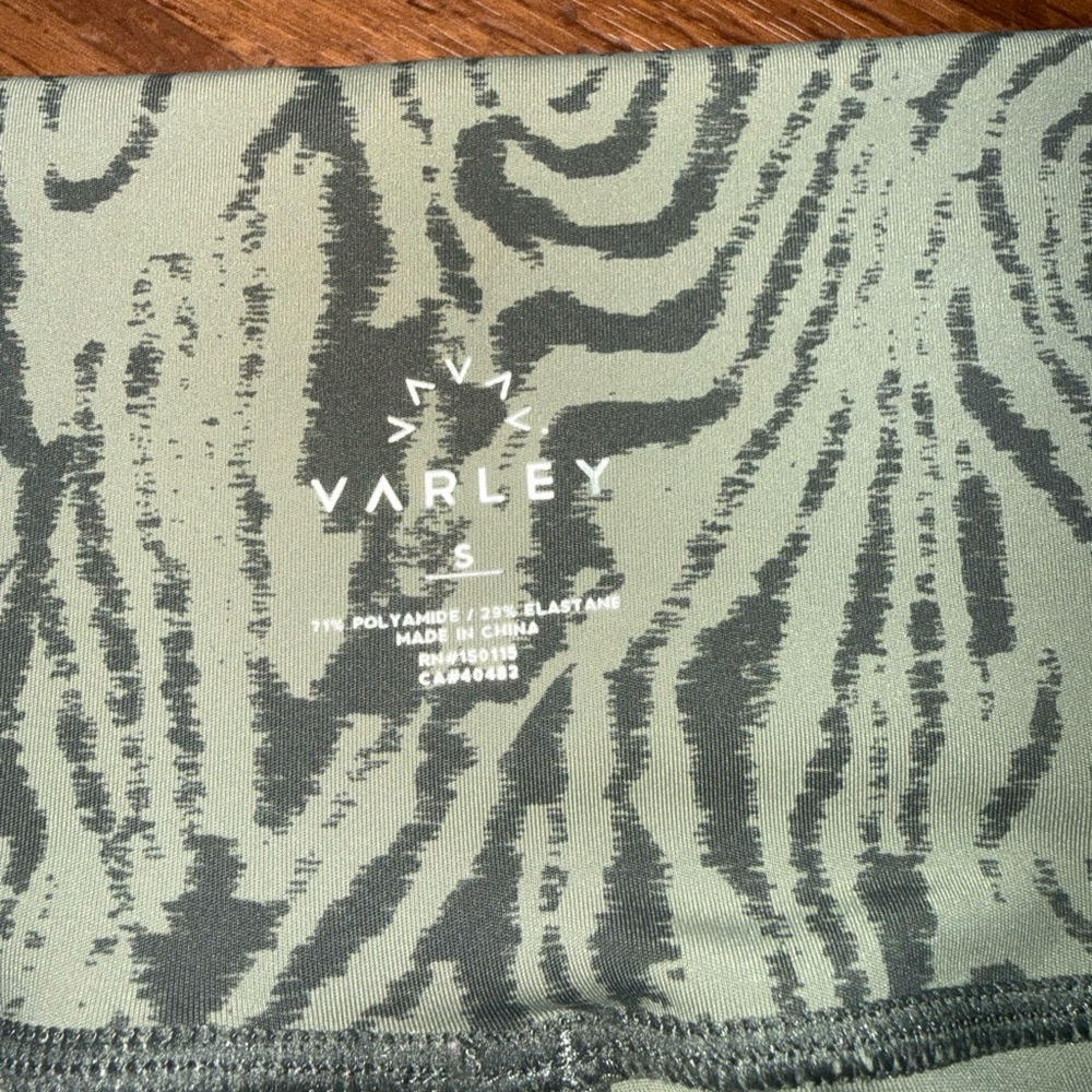 NWOT Varley Green Distorted Grain Luna Legging Size: Small - Picture 10 of 16